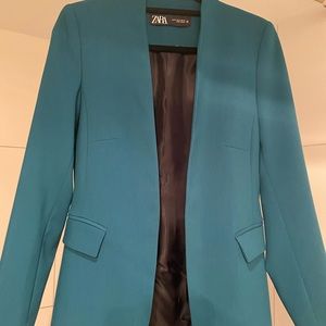 Tailored teal blazer